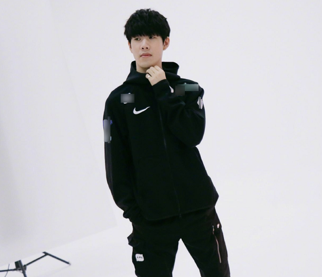 赛后群访Rookie：再度和JacekyLove并肩作战 没什么感觉 就加油